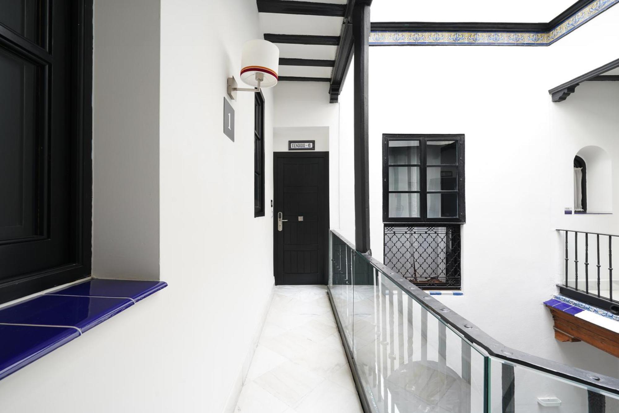 Numa Seville Alegre Экстерьер фото