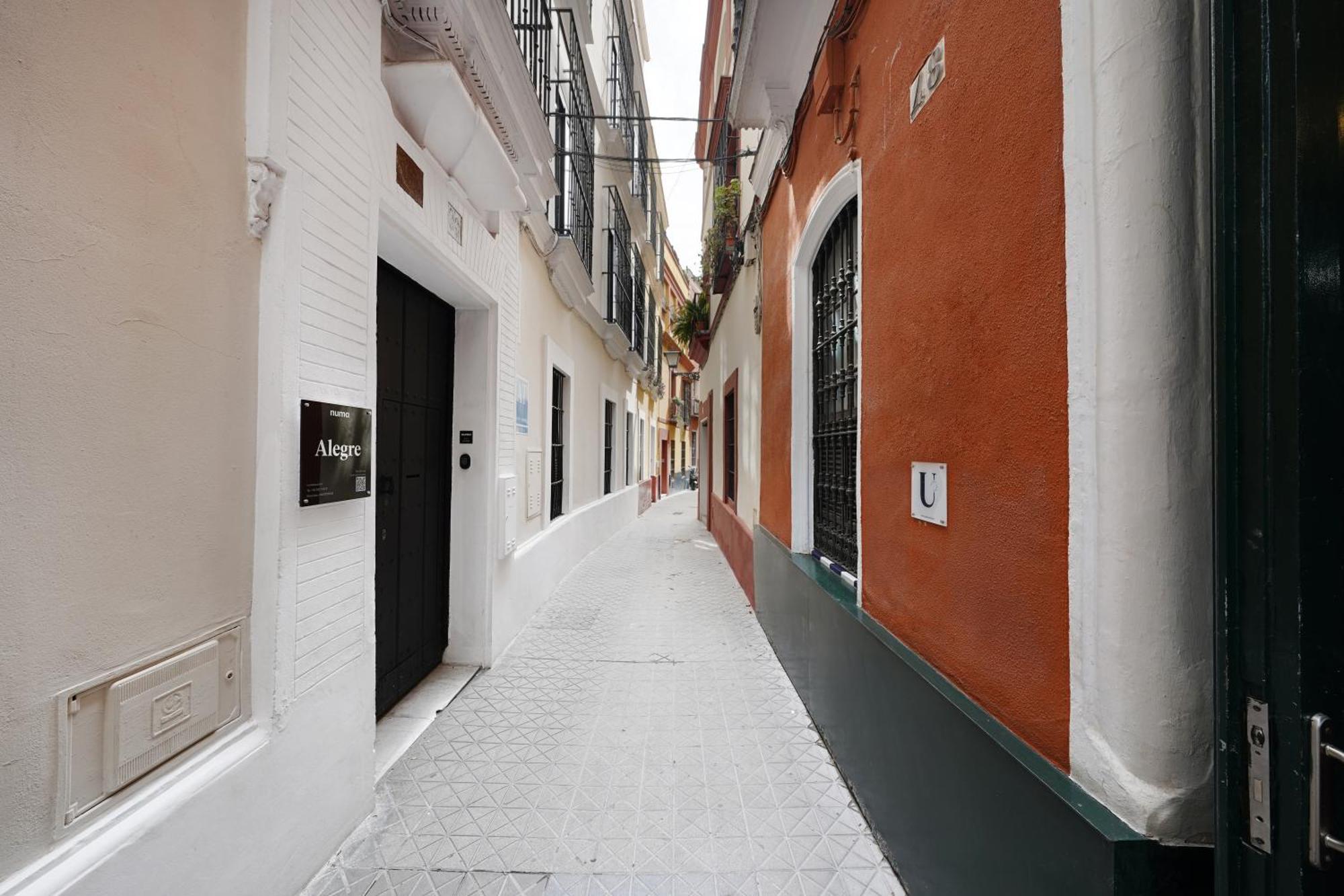 Numa Seville Alegre Экстерьер фото